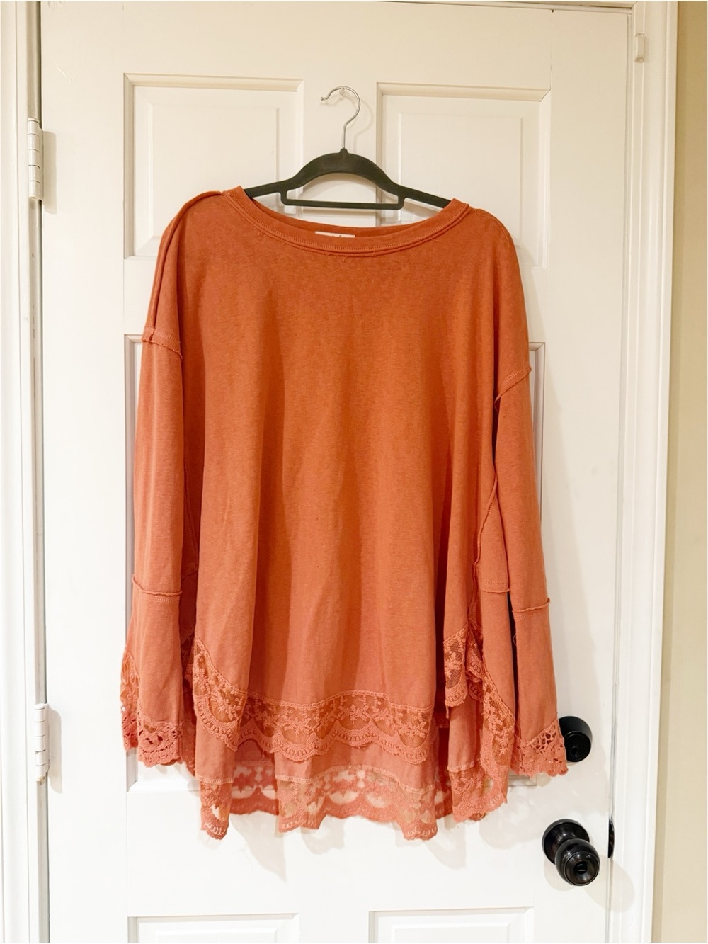 Easel Rust Orange Lace Trim Long Sleeve Top Size L
